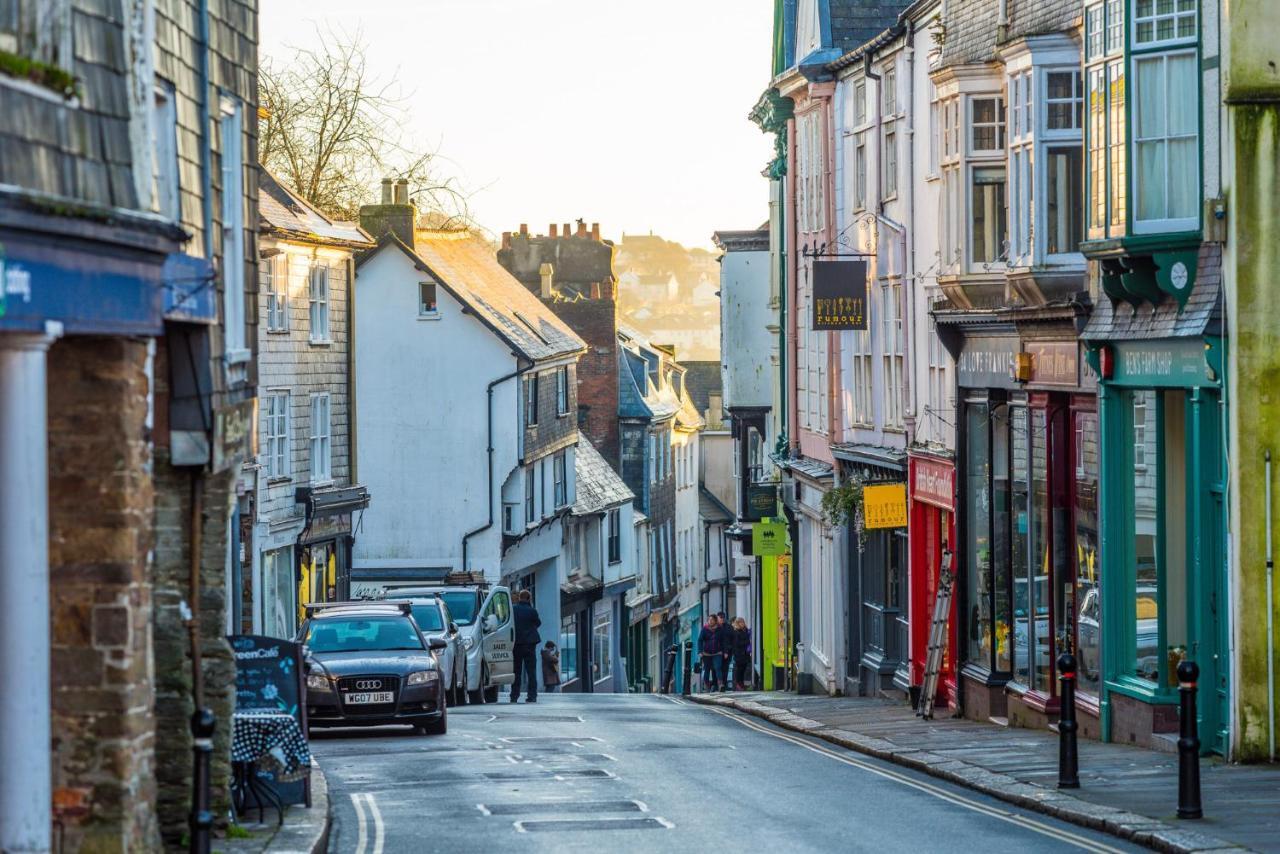 Stunning Studio Cntrl Totnes With Parking Buitenkant foto